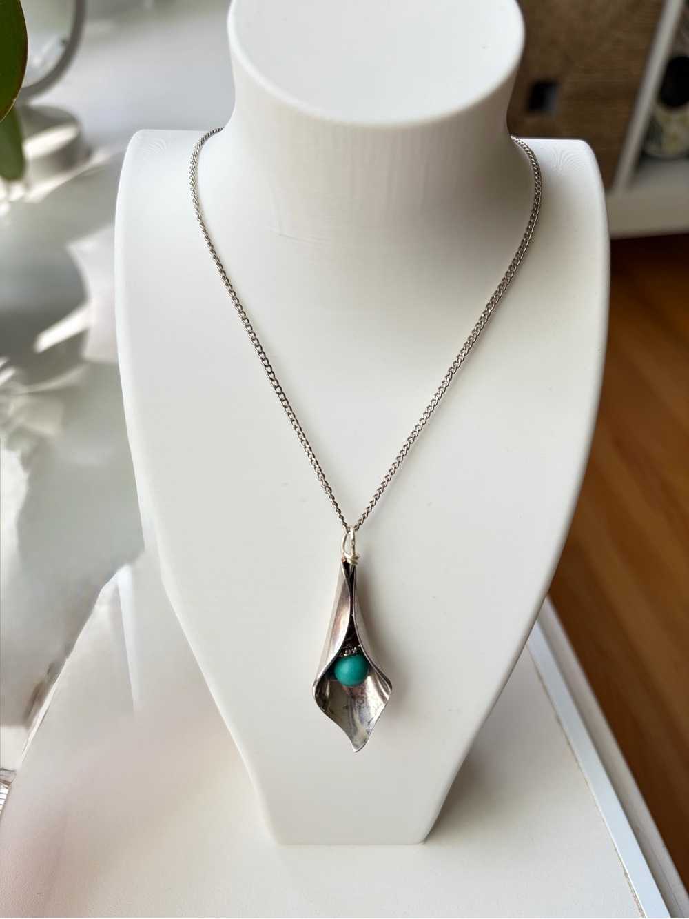 Handcrafted Calla Lily Flower Necklace Silver Tone Turquoise Cottagecore Boho